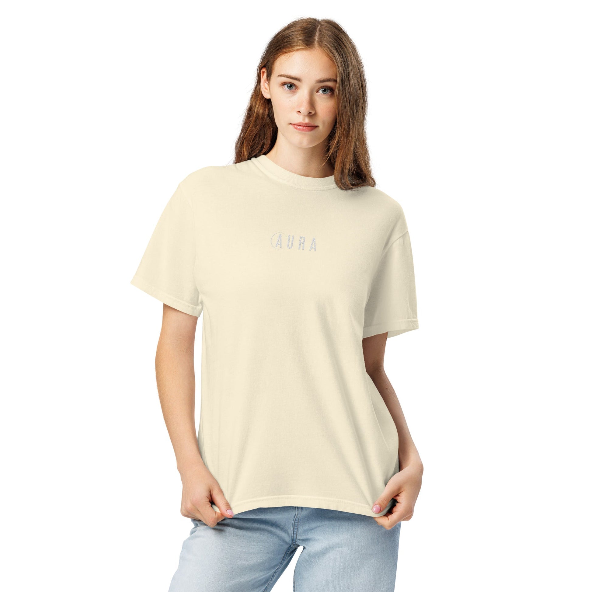 AURA Essential Tee – Light Logo Edition - Aura